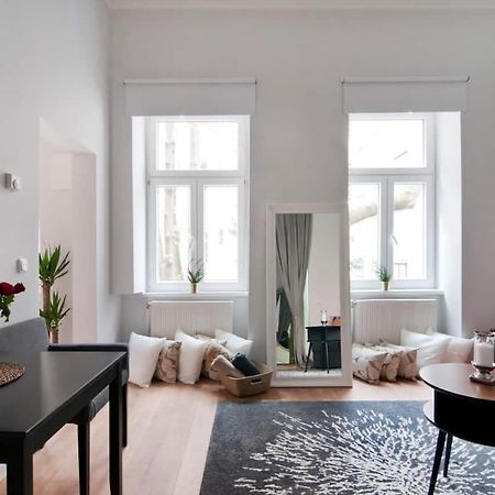 ⍟Luxurious And Bright⍟ 5 Min Walk To City Center Viena Exterior foto
