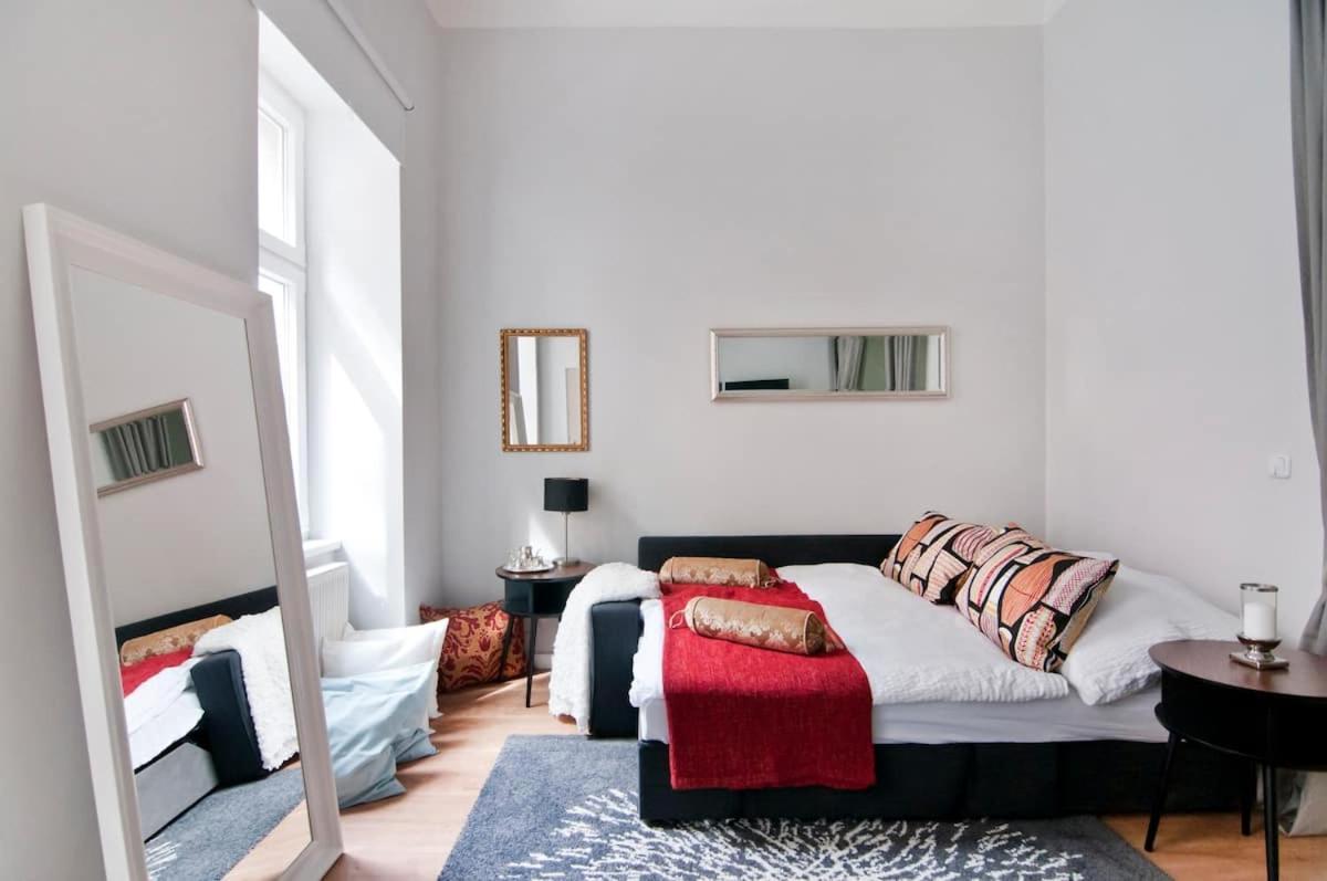 ⍟Luxurious And Bright⍟ 5 Min Walk To City Center Viena Exterior foto