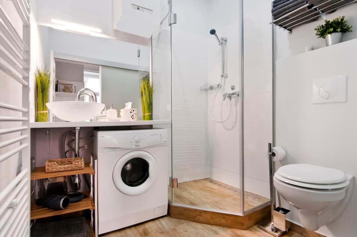 ⍟Luxurious And Bright⍟ 5 Min Walk To City Center Viena Exterior foto