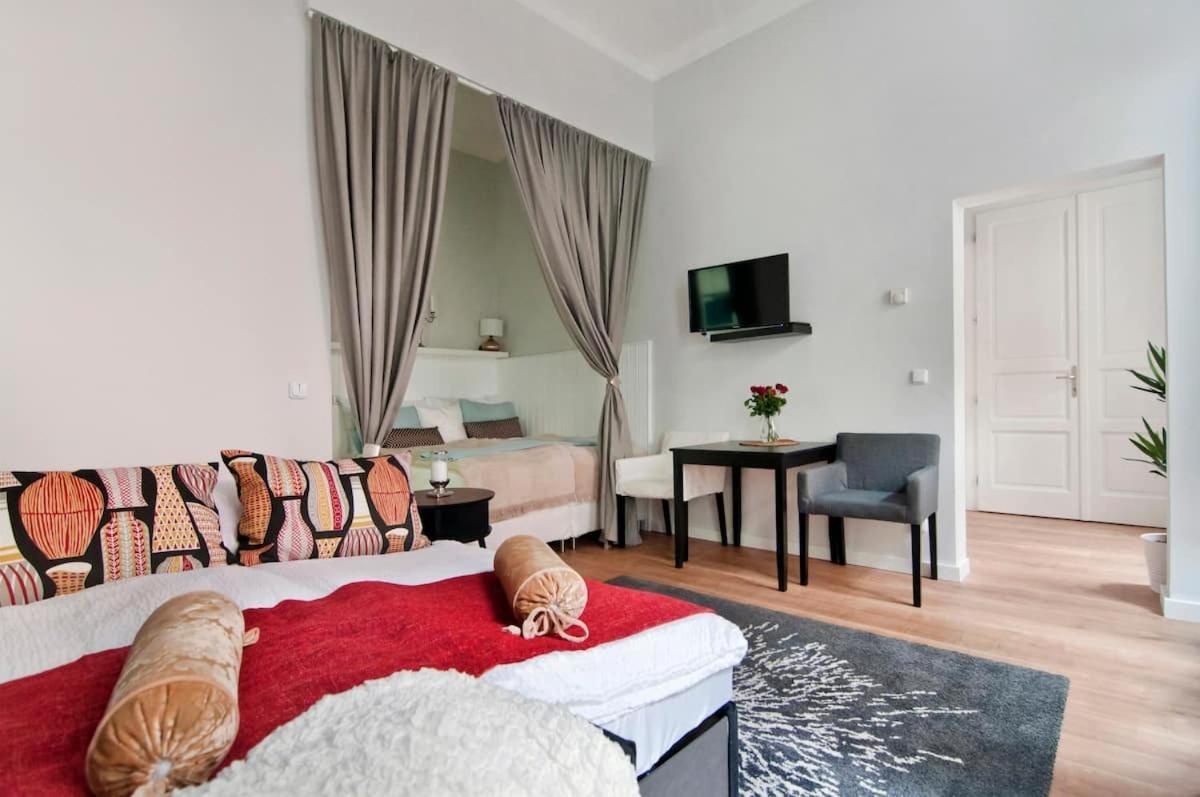 ⍟Luxurious And Bright⍟ 5 Min Walk To City Center Viena Exterior foto